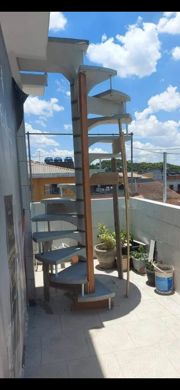 Corrimão para escada pré moldada caracol