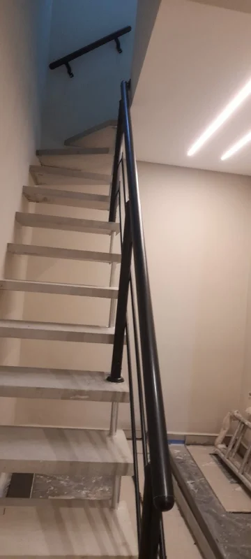 Corrimão para escada residencial