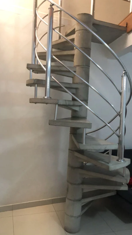 Escada helicoidal pré moldada na Grande São Paulo