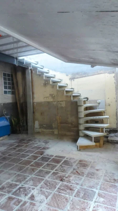 Escada pré fabricada